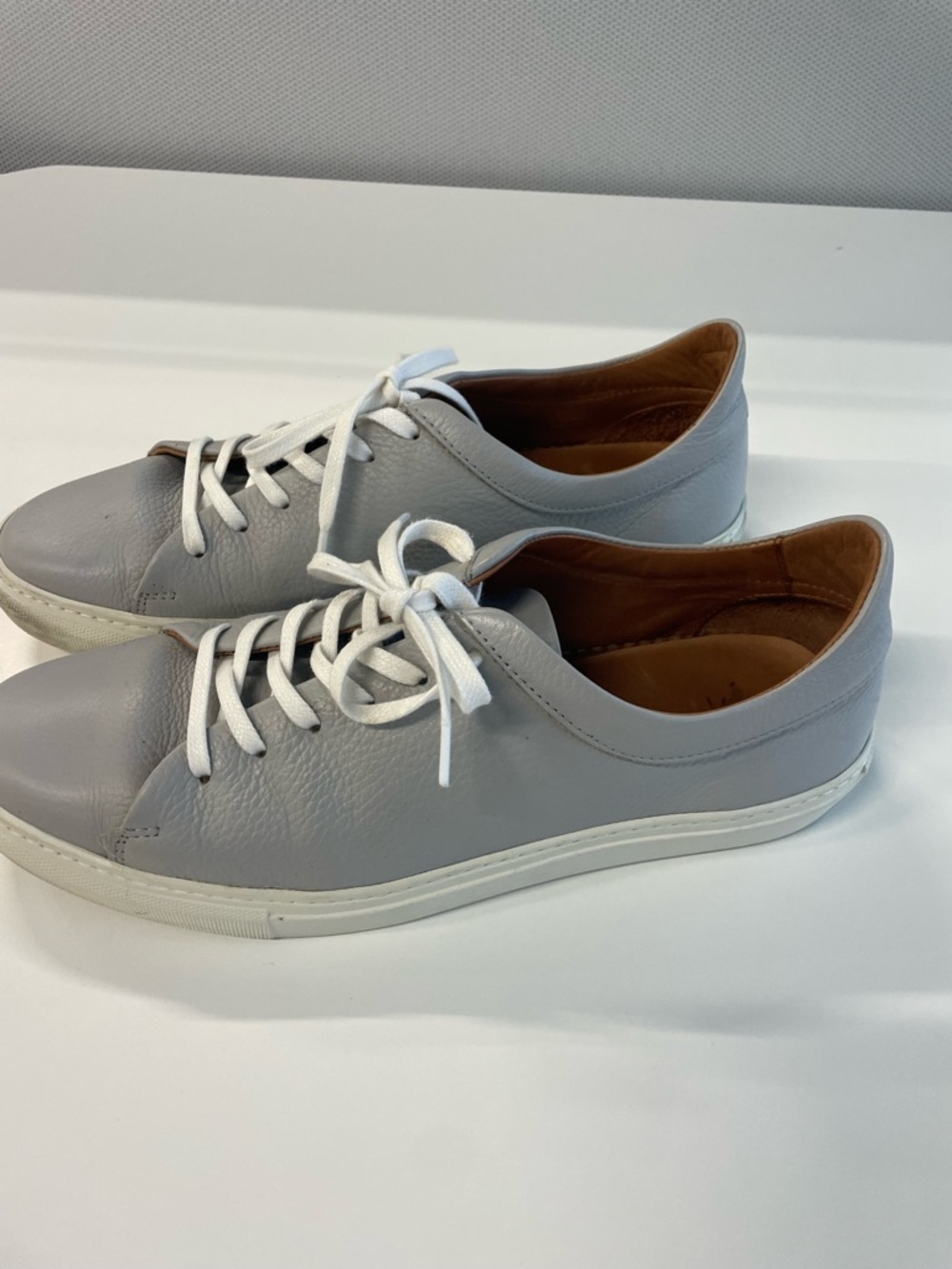 Men's Casual Rodd & Gunn Windmere Leather Sneakers in Light Gray Euro 45 - Picture 3 of 9
